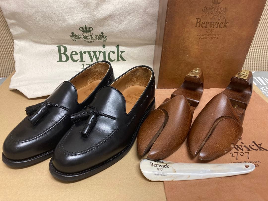 Berwick バーウィック タッセルローファー 4340BCDABK - メルカリ