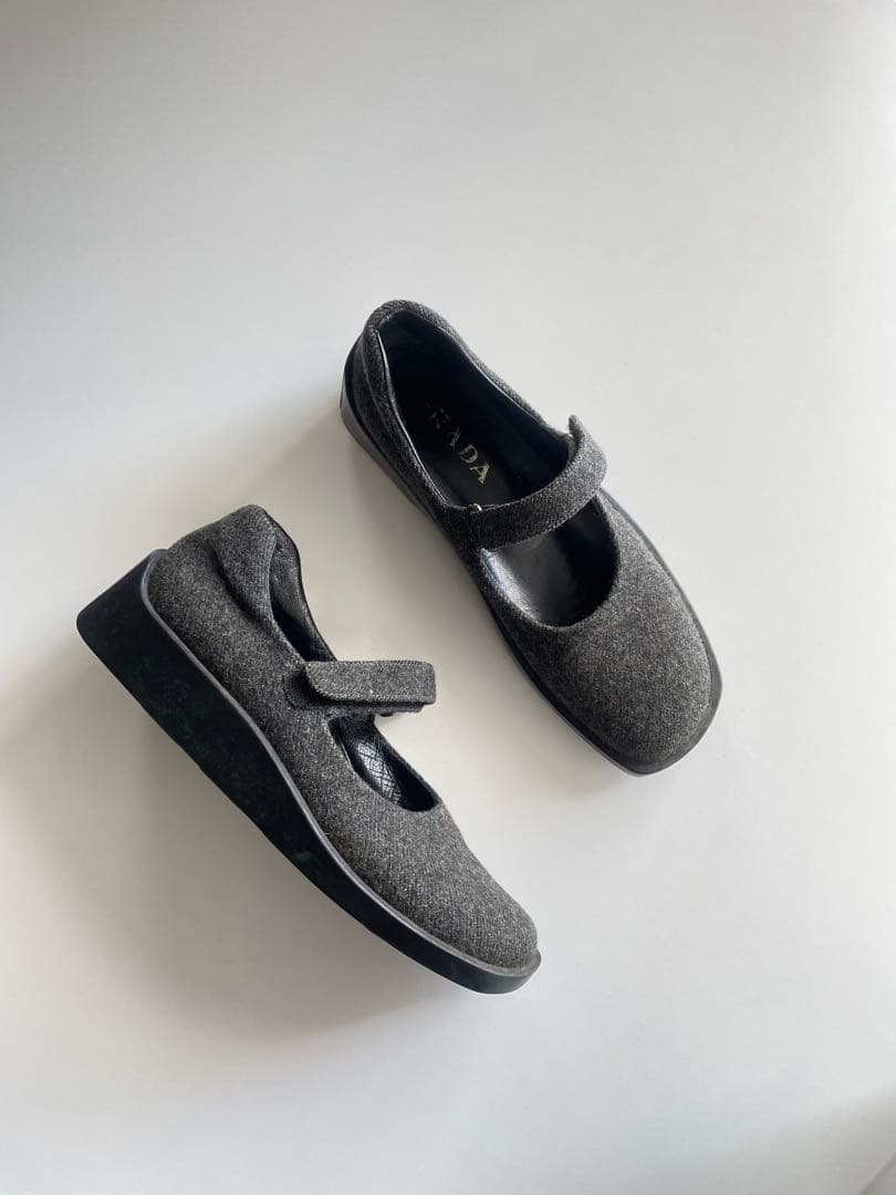 靴 PRADA FW1998 SQUARE TOE SHOES 36 1/2 PRADA(プラダ) 00's Perforated leather square toe shoes パンチング