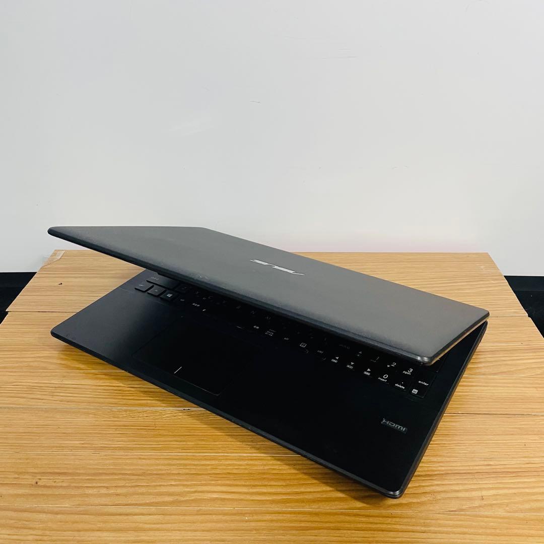 設定済すぐ使える ノートパソコンwindows11 オフィスSSDカメラDVD