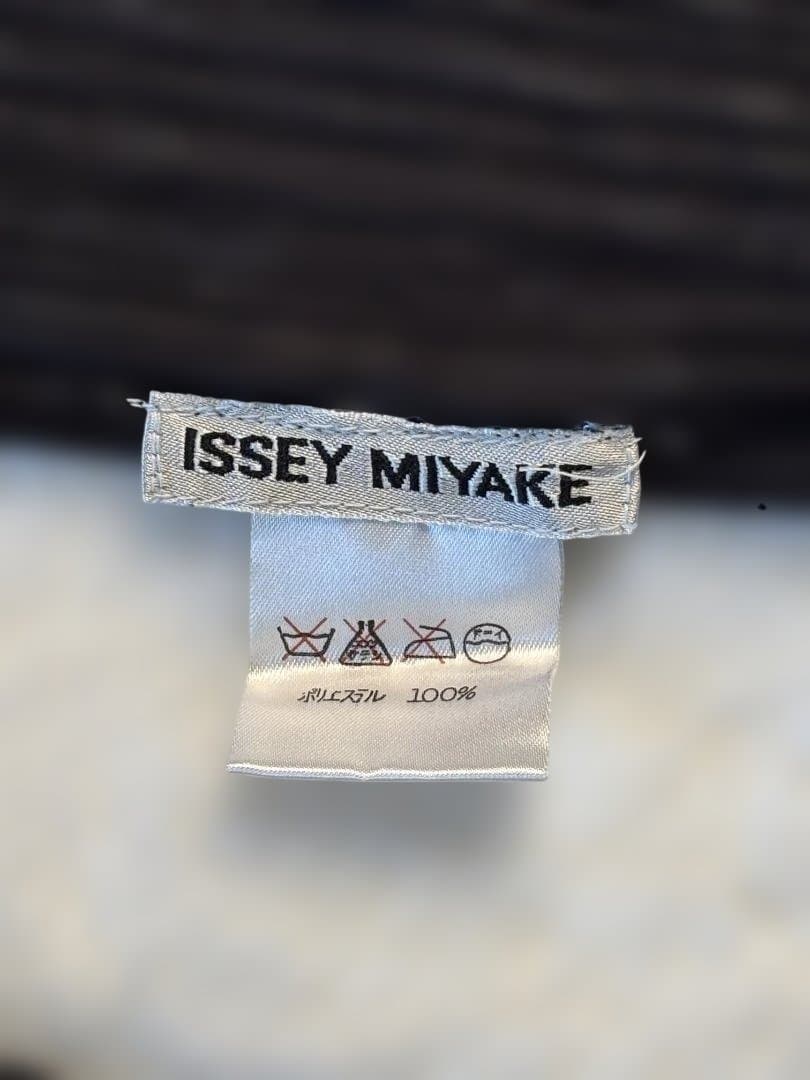 ISSEYMIYAKE プリーツ 透け感 ジグザグ模様 シャツ