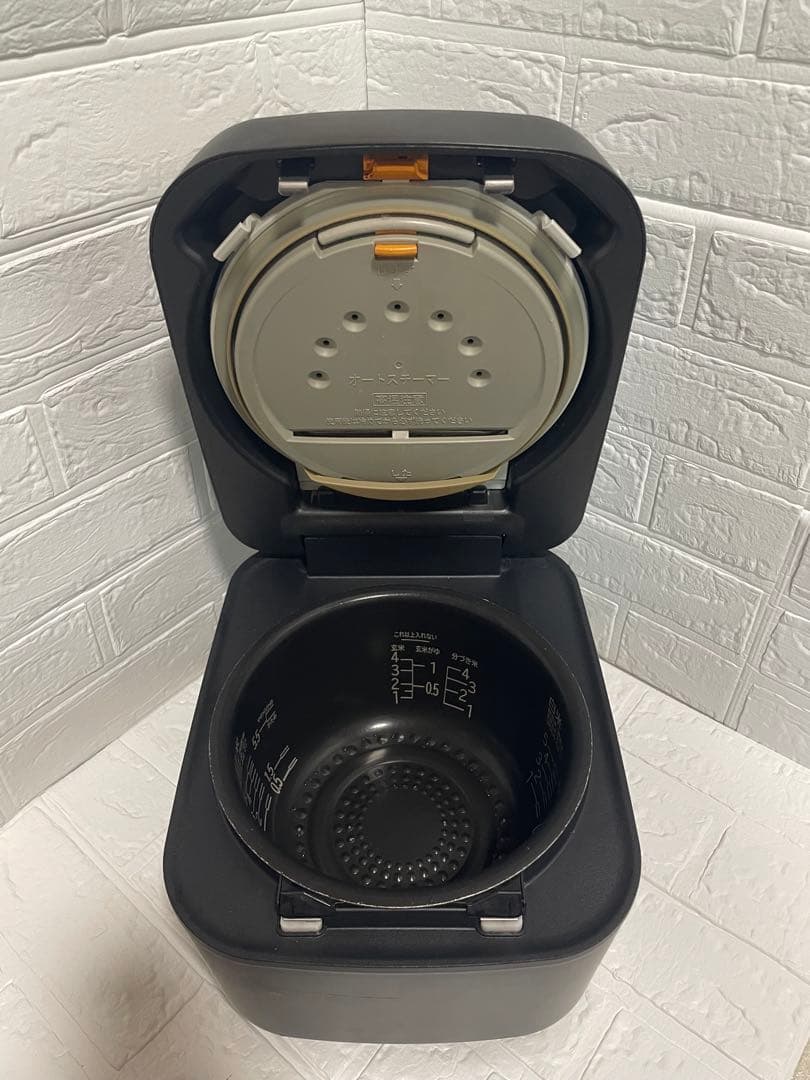 2023年製！日立 IHジャー炊飯器 5.5合炊き 1.0L RZ-V100FM