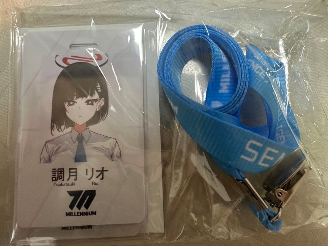 C103 どうどうとり 雪 セミナー学生証 ブルアカ 調月リオ - メルカリ