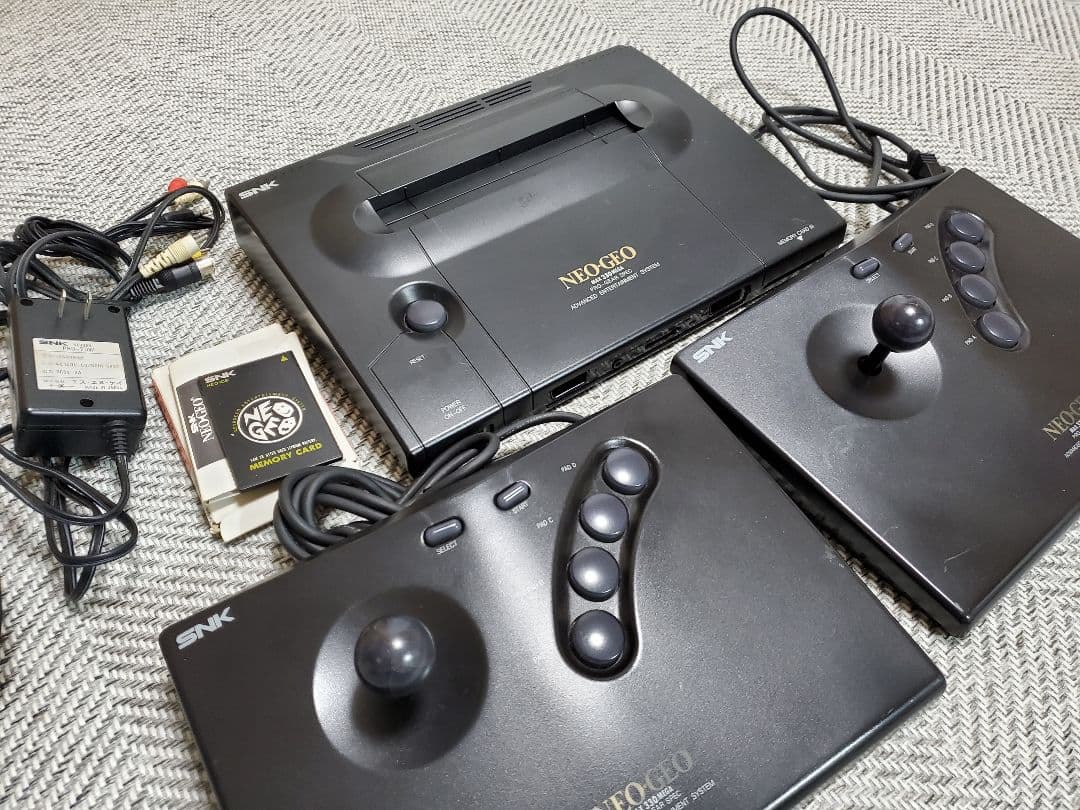 [ネオジオ] ネオジオ本体セット コントローラー2個・メモカ付き NEOGEO ネオジオ本体 コントローラー(2個) ソフト3本セット｜Yahoo