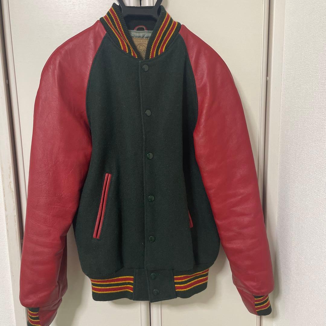 USA製 ゴールデンベアスタジャン ヴィンテージスタジャン スタジャン