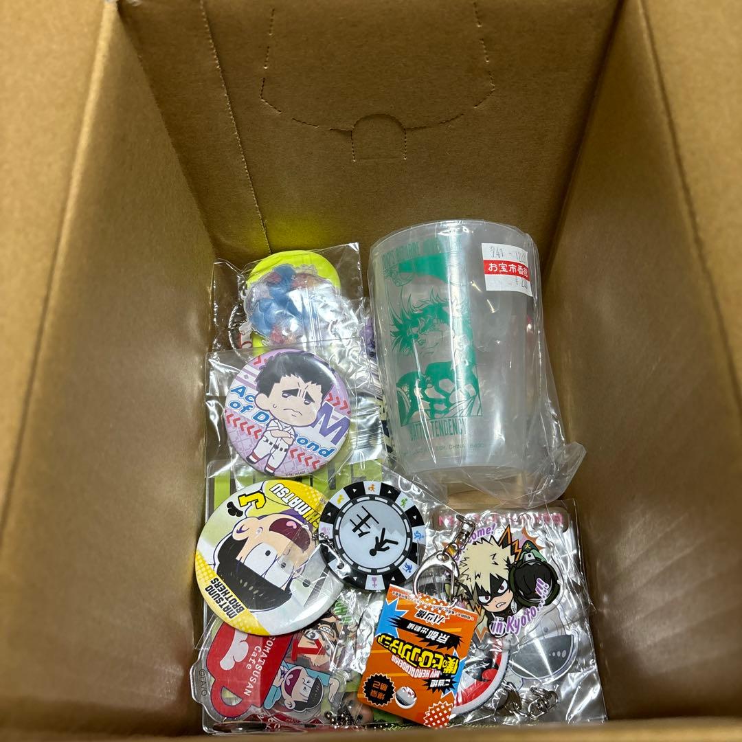 ① ノンジャンルグッズ 大量 まとめ売り セット【90個程度】 - メルカリ