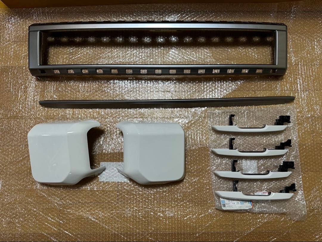 新車外し　ランクル250 純正部品セット 新車外し品】トヨタ ランドクルーザー250 VX 純正 18in 7.5J +60