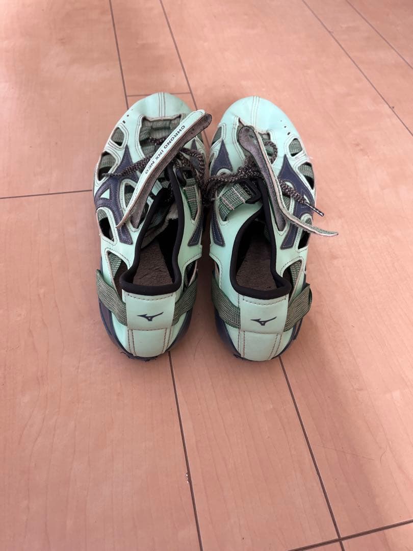 ミズノ　クロノインクスネオJapan 25.0cm