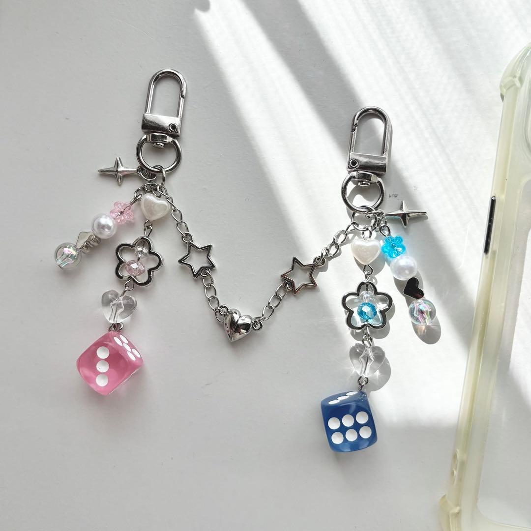 ビーズキーホルダー 韓国 y2k コレクトブック ストラップ ピンク