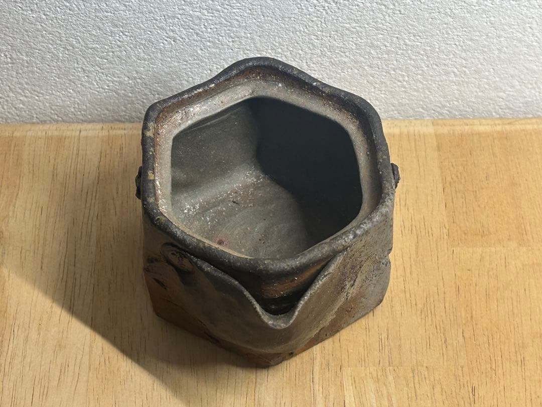 85. 備前焼 宝瓶 登り窯 梅 うめ 6角 手びねり 急須 - メルカリ