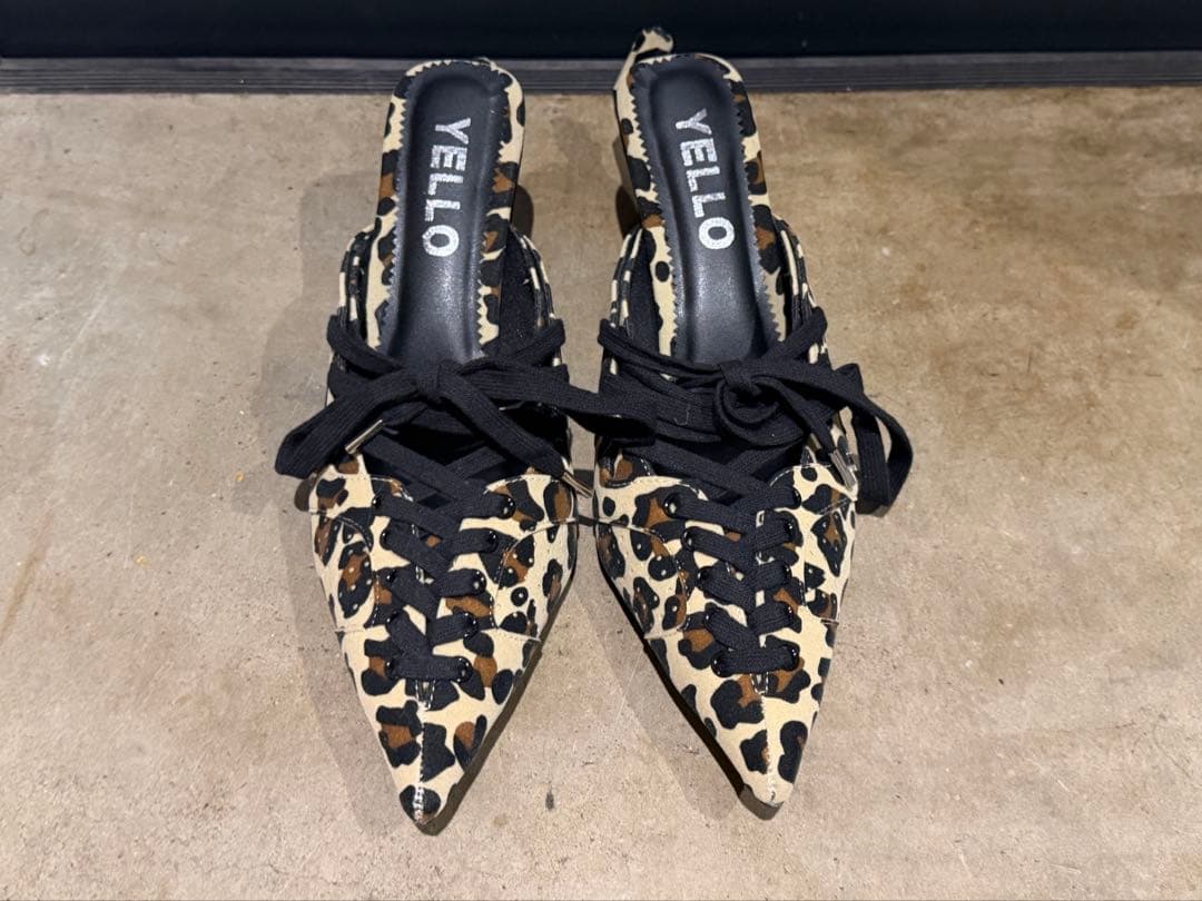 YELLO スニーカーヒール 2XL - メルカリ