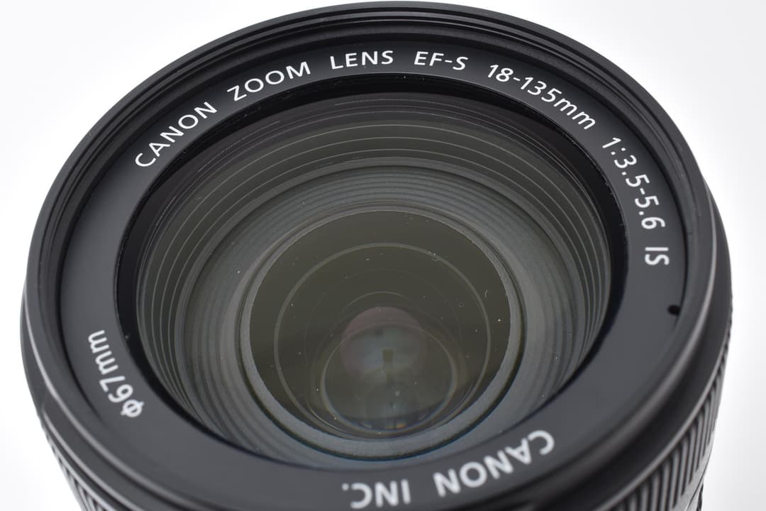 レンズ(ズーム) Canon EF-S 18-135mm F3.5-5.6 IS 1887
