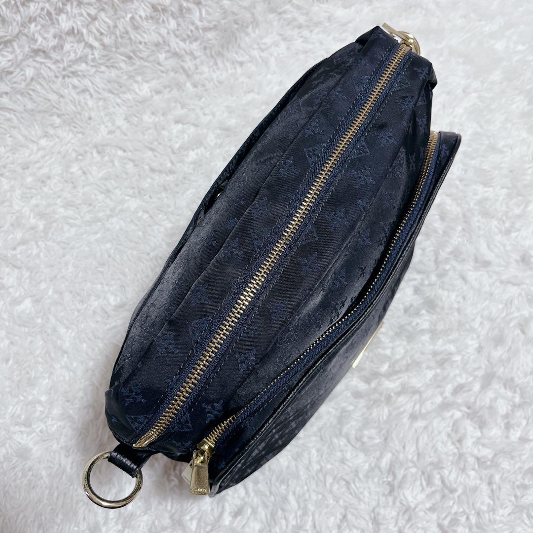 未使用品✨russet ショルダーバッグ モノグラム 総柄 紺 ロゴ金具 保存