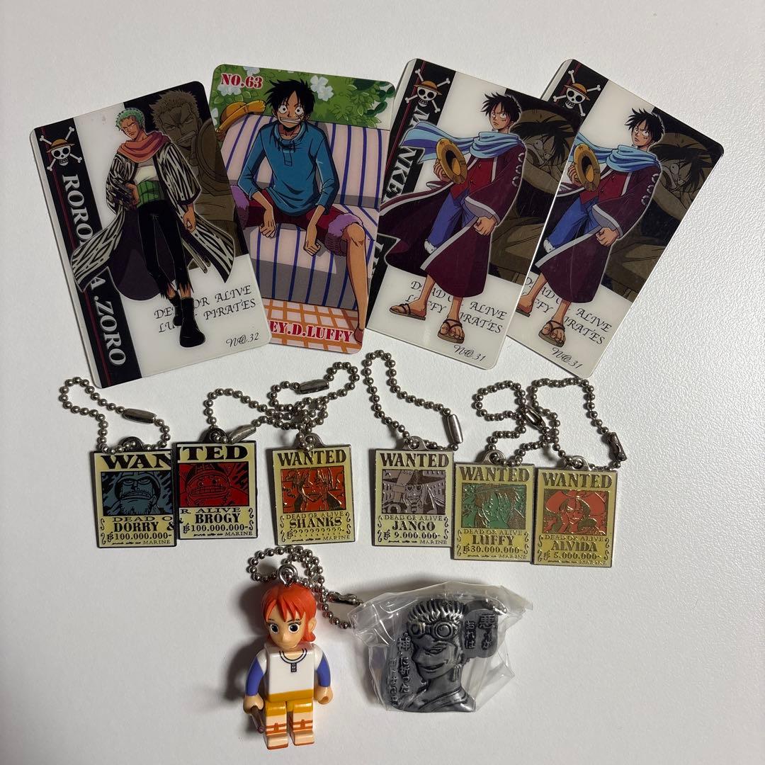 ワンピースグッズまとめ売り - メルカリ