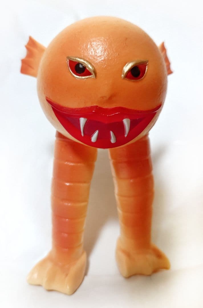初期の物 水素怪獣エッチ ソフビ えむぱい屋 - メルカリ
