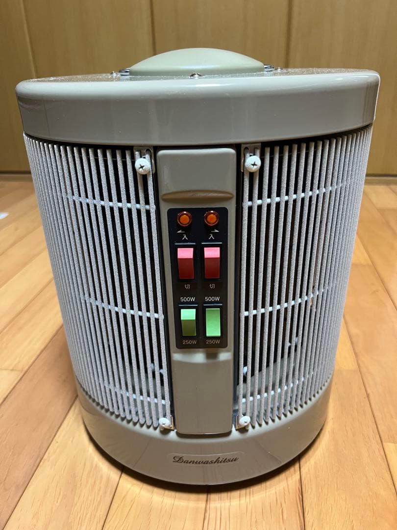 電気ヒーター 500W/1000W ベージュ VERSOS（ベルソス） 電気ストーブ 500W 小型 ヒーター 足元ヒーター
