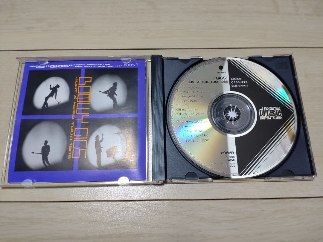 BOOWY “GIGS” JUST A HERO TOUR 1986 CD限定版
