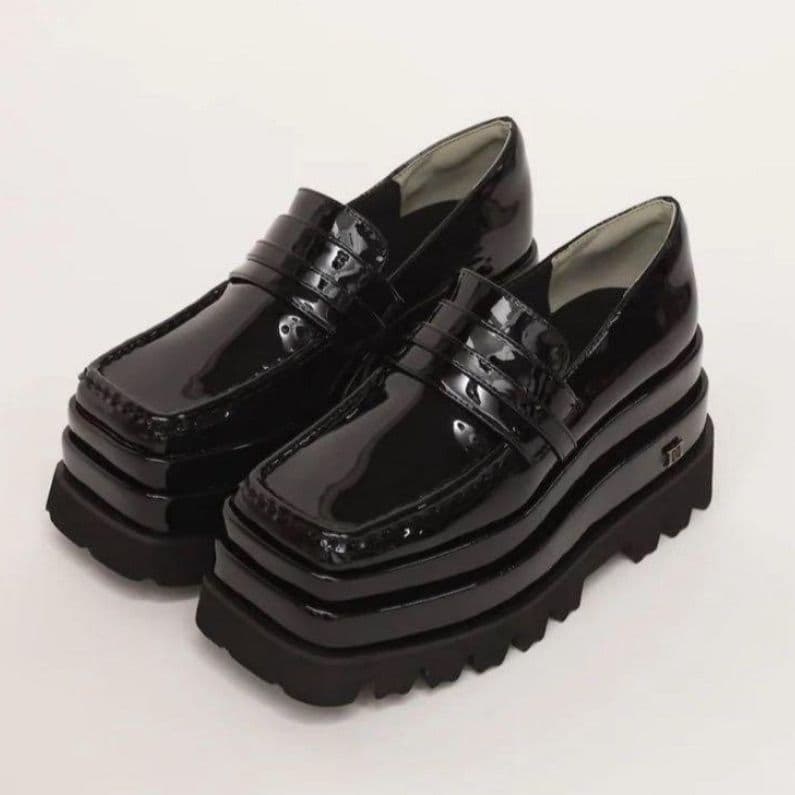 Darich エナメルプラットフォームローファー ブラック Mサイズ ダーリッチ Darich プラットフォームローファー （ブラック） -靴