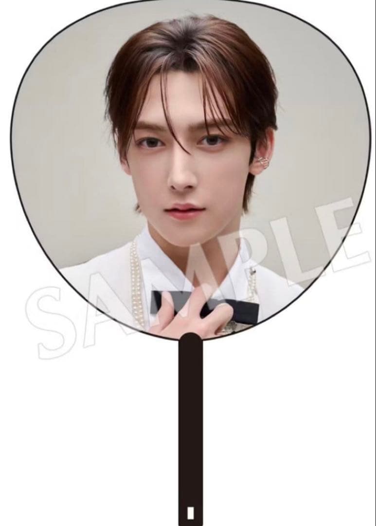 ROIROM ROIうちわ 浜川路己 - メルカリ