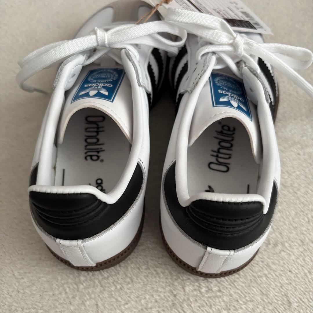 アディダス SAMBA OG キッズ　20.5cm