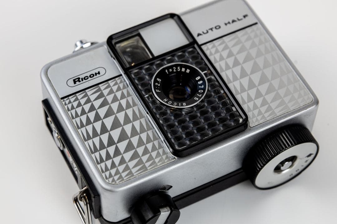 257] リコー RICOH AUTO HALF E ハーフフィルムカメラ