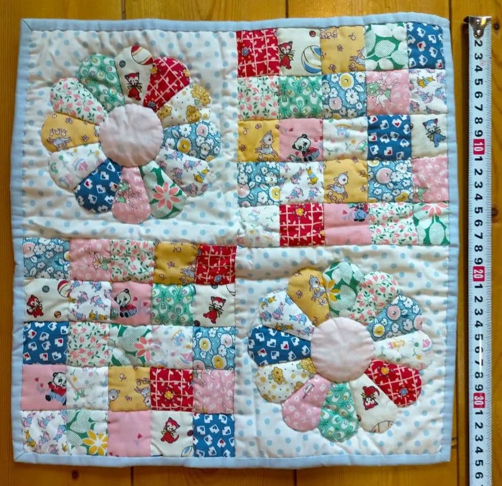 フィードサック ハンドメイド パッチワーク キルト タペストリー