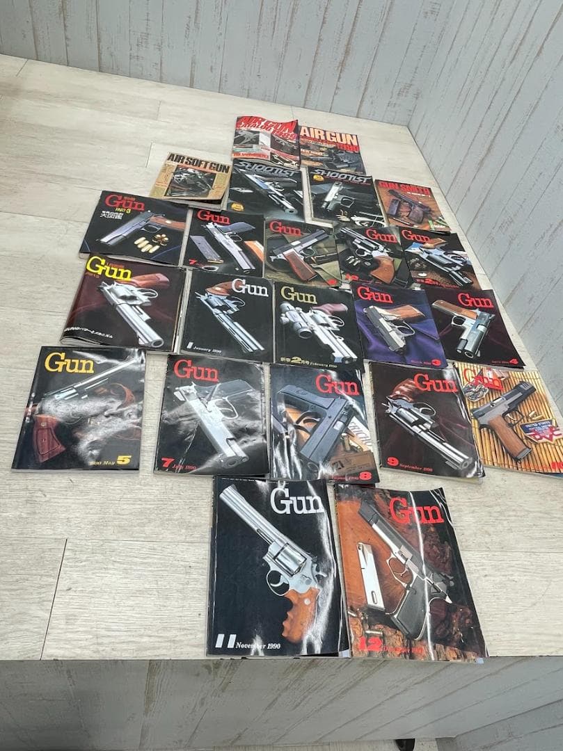 月刊GUN 1987-1990年 エアガンカタログ 23冊 まとめて 昭和回想1987年7月号のGUN広告：LSからバズーガ登場！ガスブローバック