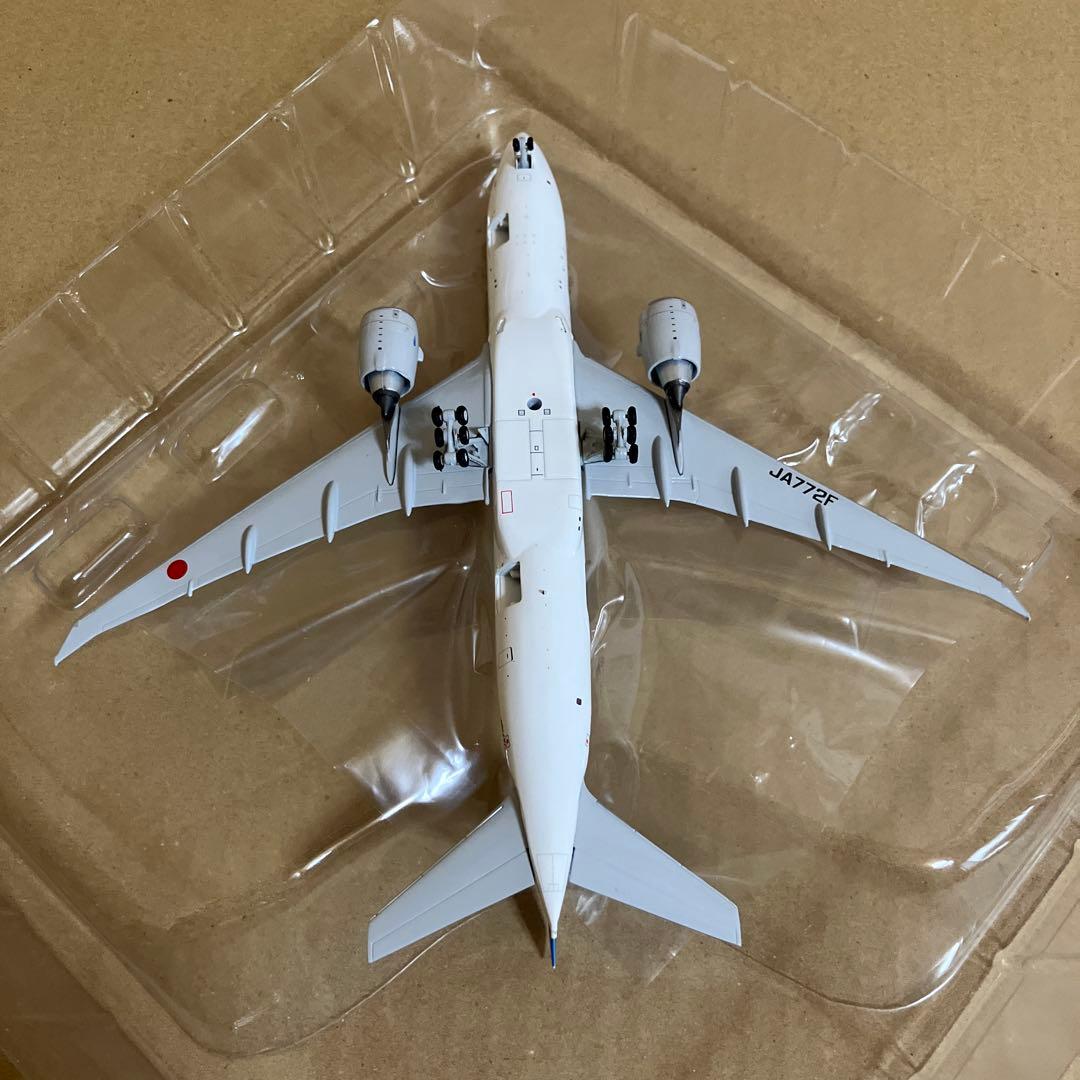 JCwings 1/400 ANA B777-200F JA772F ドア開閉 - メルカリ