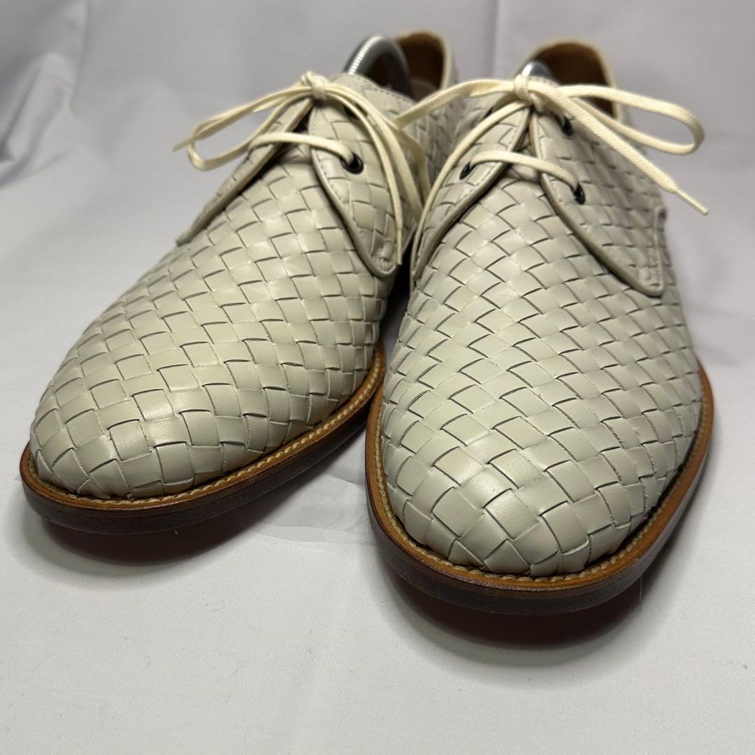 新品未使用☆ボッテガヴェネタ☆革靴☆ホワイト☆イントレチャート☆本