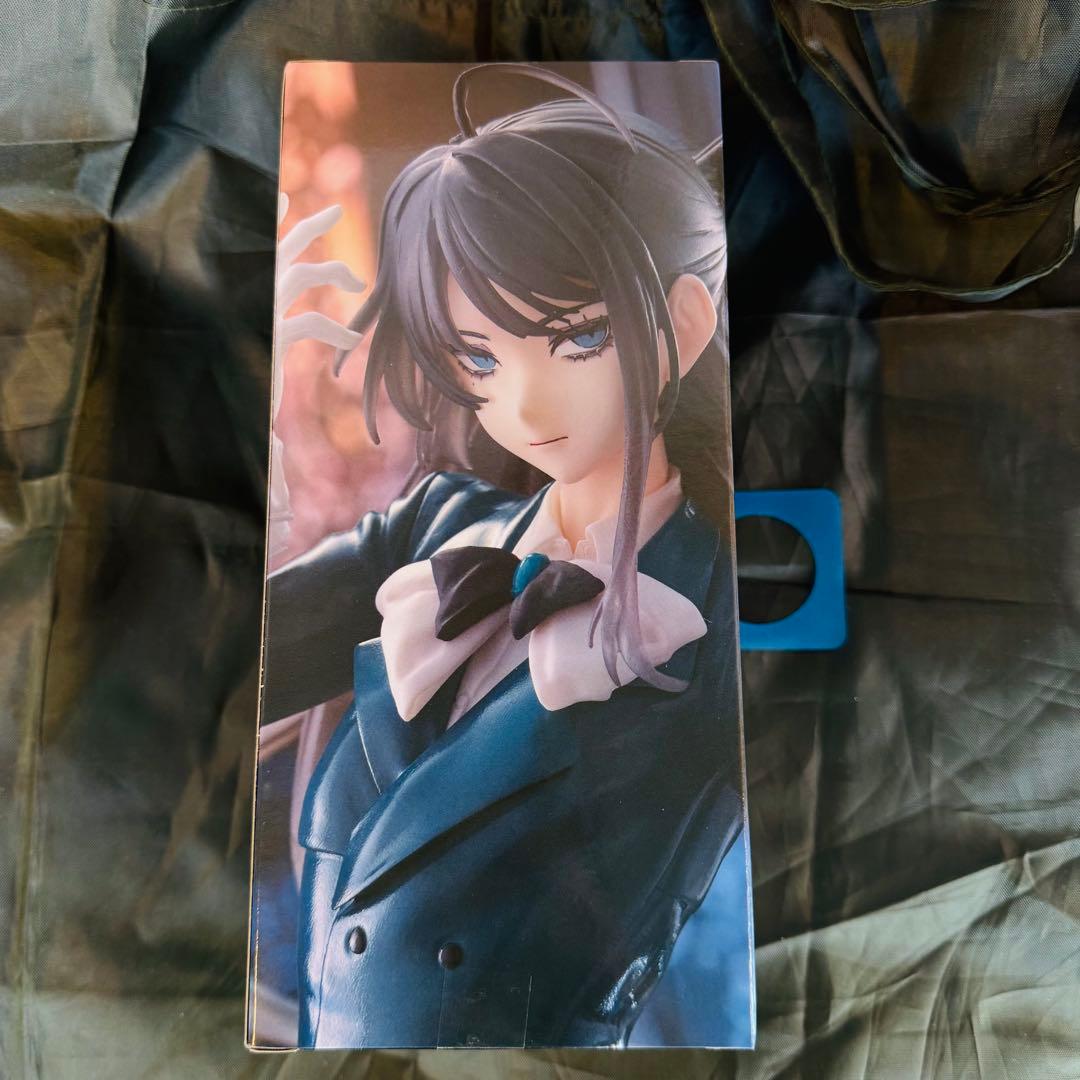 ラウンドワン限定 Ado アド フィギュア Winter ver. - メルカリ