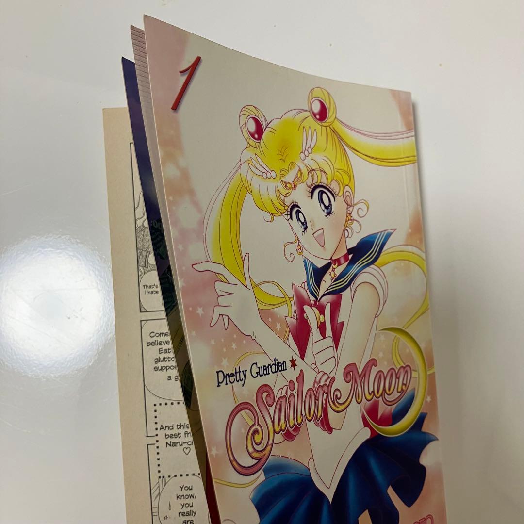 漫画 セーラームーン 英語 第1巻 Sailor Moon VOLUME 1 - メルカリ
