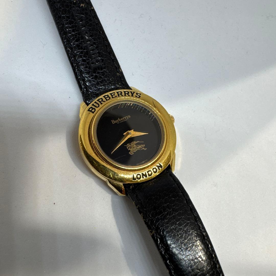 Burberry's ブラックレザー時計 ヴィンテージ バーバリー 中古・古着通販】BURBERRY (バーバリー) 腕時計 ブラック｜ブランド