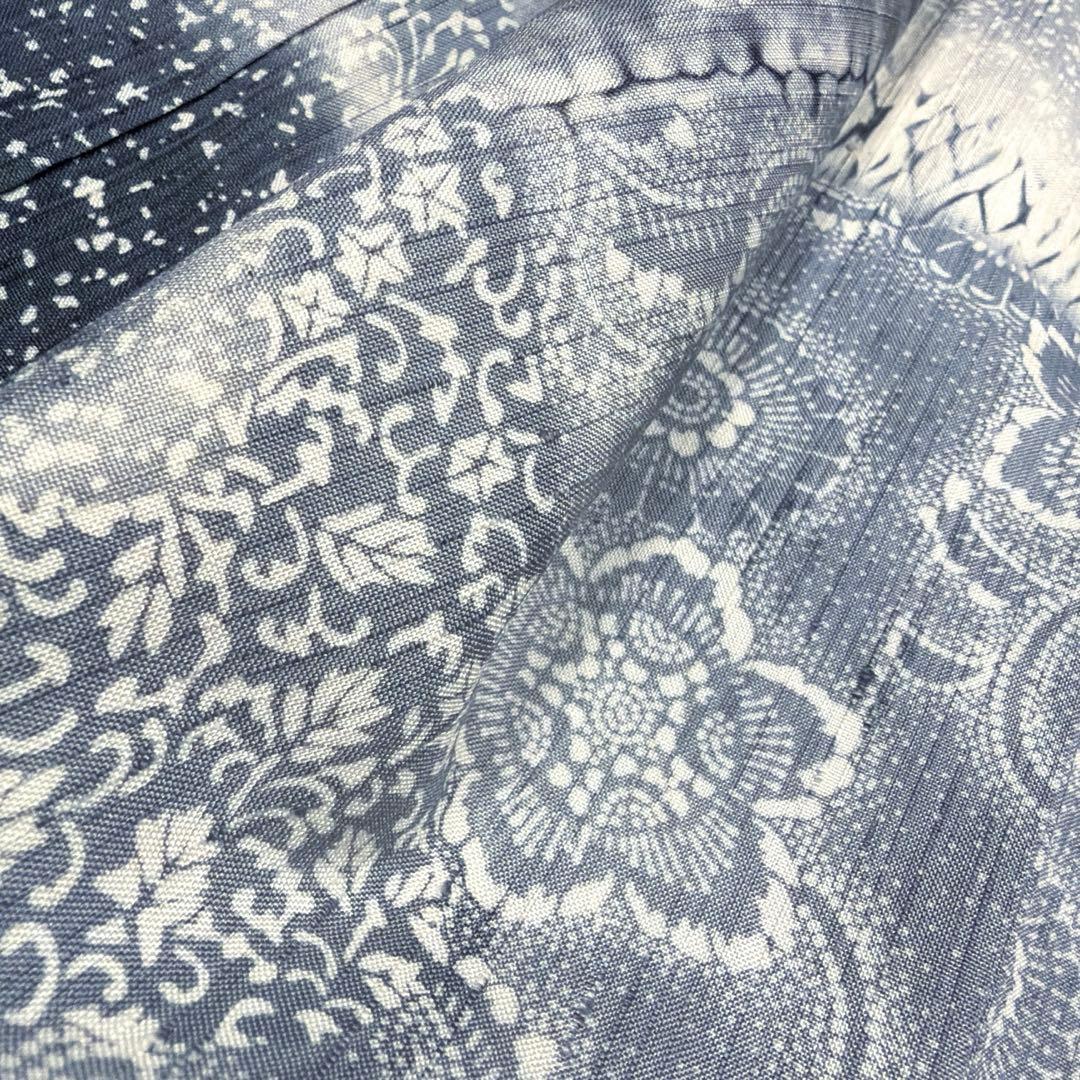 専用ページ　正絹　紬　付け下げ《流れ　花唐草》