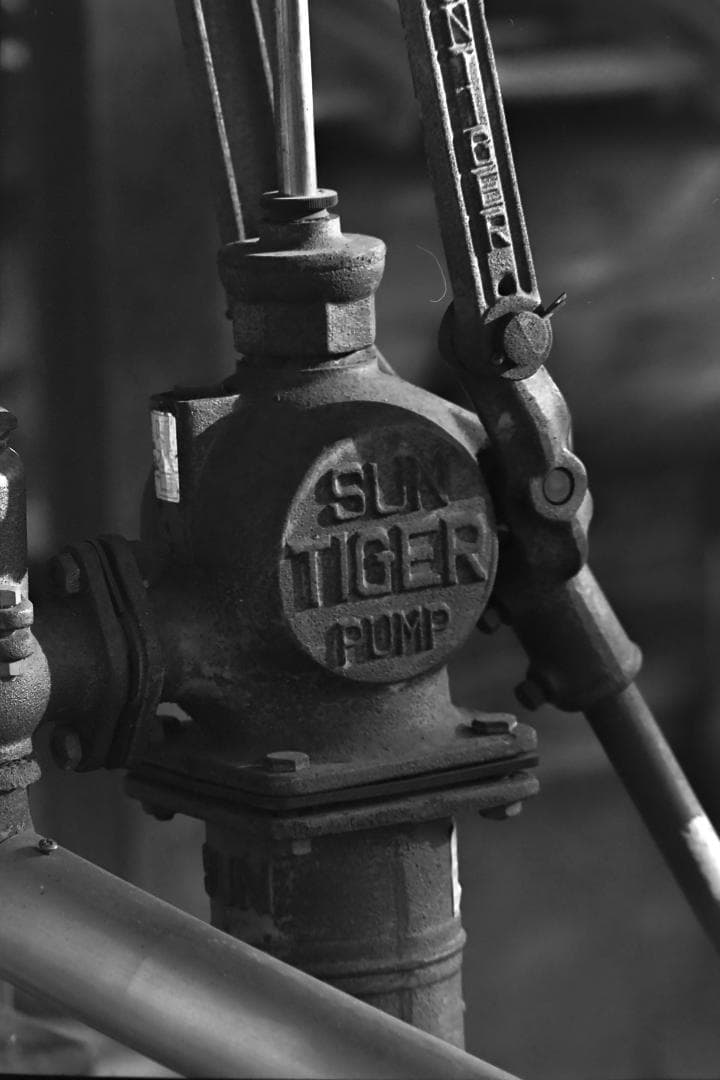 Leica Visoflexはじめるセット！ライカのカメラとオールドレンズ一式