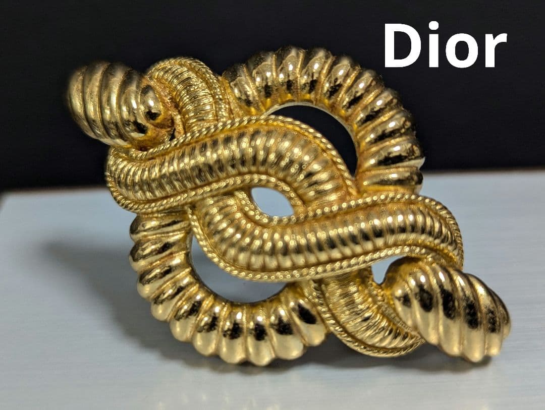 ☆希少☆　ChristianDior　ブローチ　ロープ Christian Dior レディースブローチ｜レディースアクセサリー