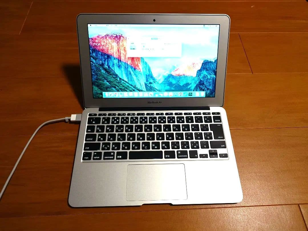 【11インチ・箱有美品】MacBookAir Early 2015 本体＋充電器 MacBook Air (13-inch, Early 2015) 本体、充電器 Amazon.co.jp: 2012