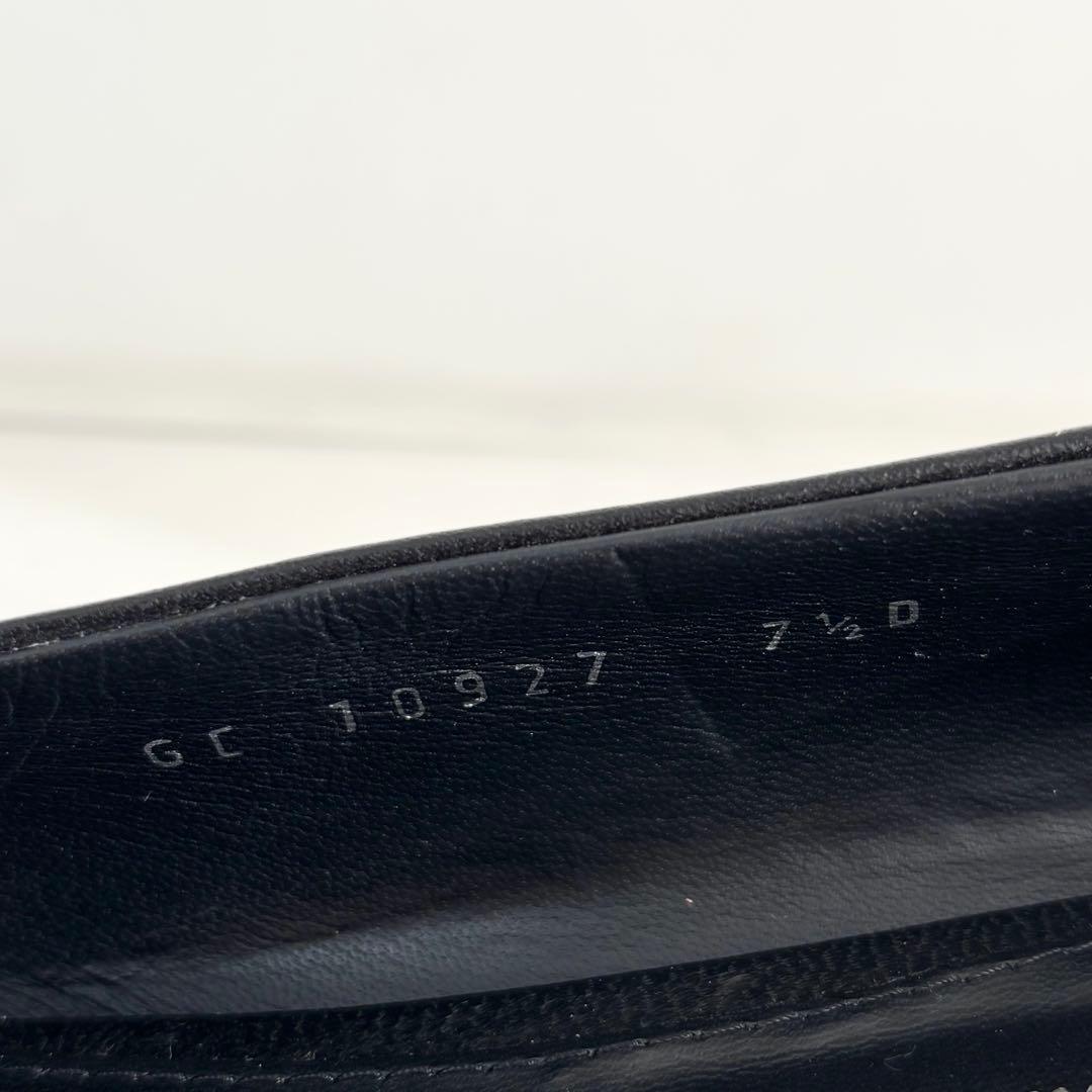 美品 フェラガモ 7.5D VIVA フラットパンプス ヴァラ レザー ブラック