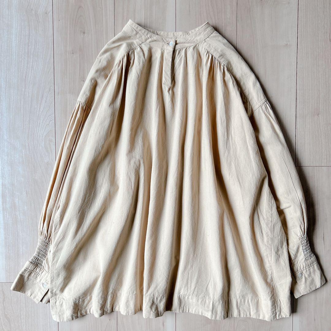 美品＊kagure かぐれ インド綿 コットンスモッキングブラウス ベージュ