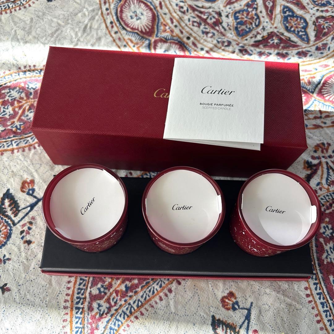 【新品】カルティエ　アロマキャンドル　3個セット CARTIER カルティエ ノベルティ アロマキャンドル 3個セット 新品