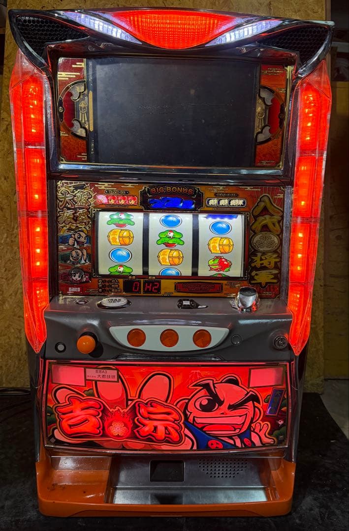 【送料込】　●吉宗A3　パチスロ　実機　　ジャンク〜21 サボハニ 吉宗 中古パチスロ実機 [スマスロ] [8ch対応] A-SLOT