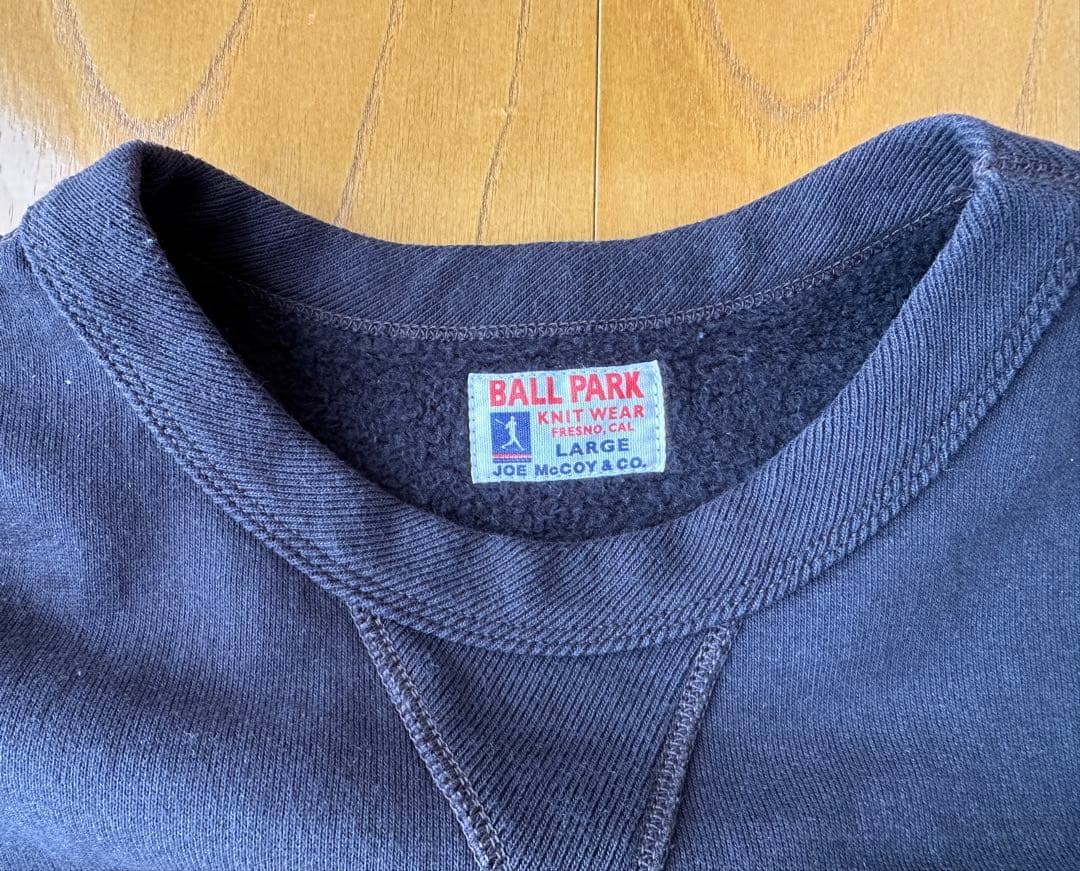 リアルマッコイズ 前Vフロッキープリント サイズL - メルカリ