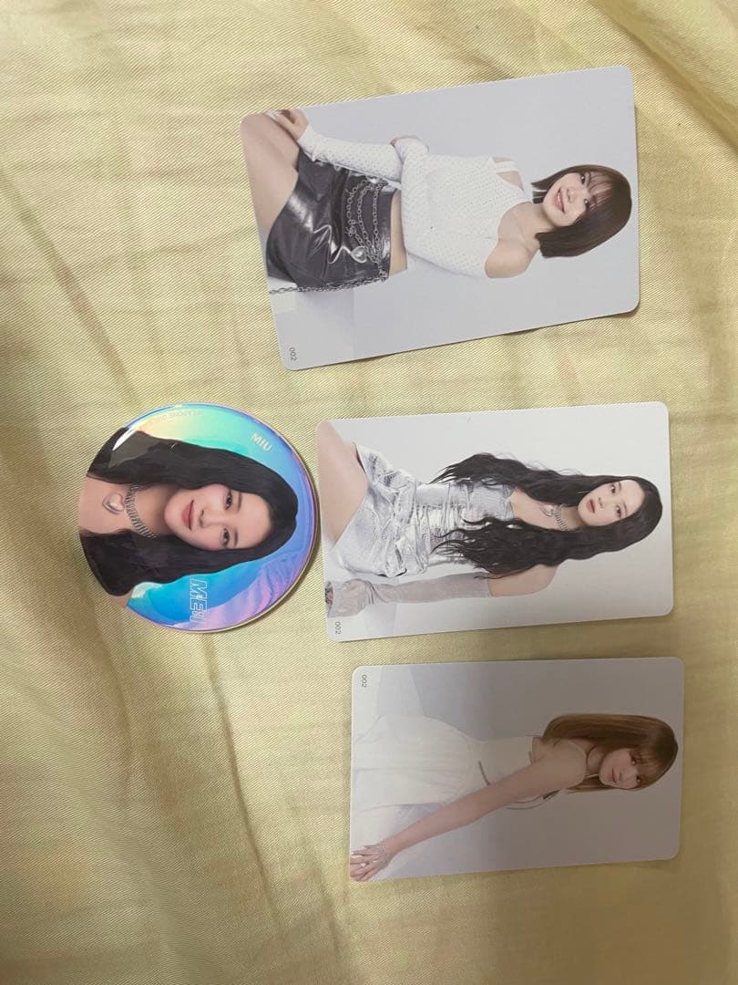 ME:I  原宿ポップアップストア　缶バッチ、トレーディングカード 148c184e63648e854738d64f4b6444