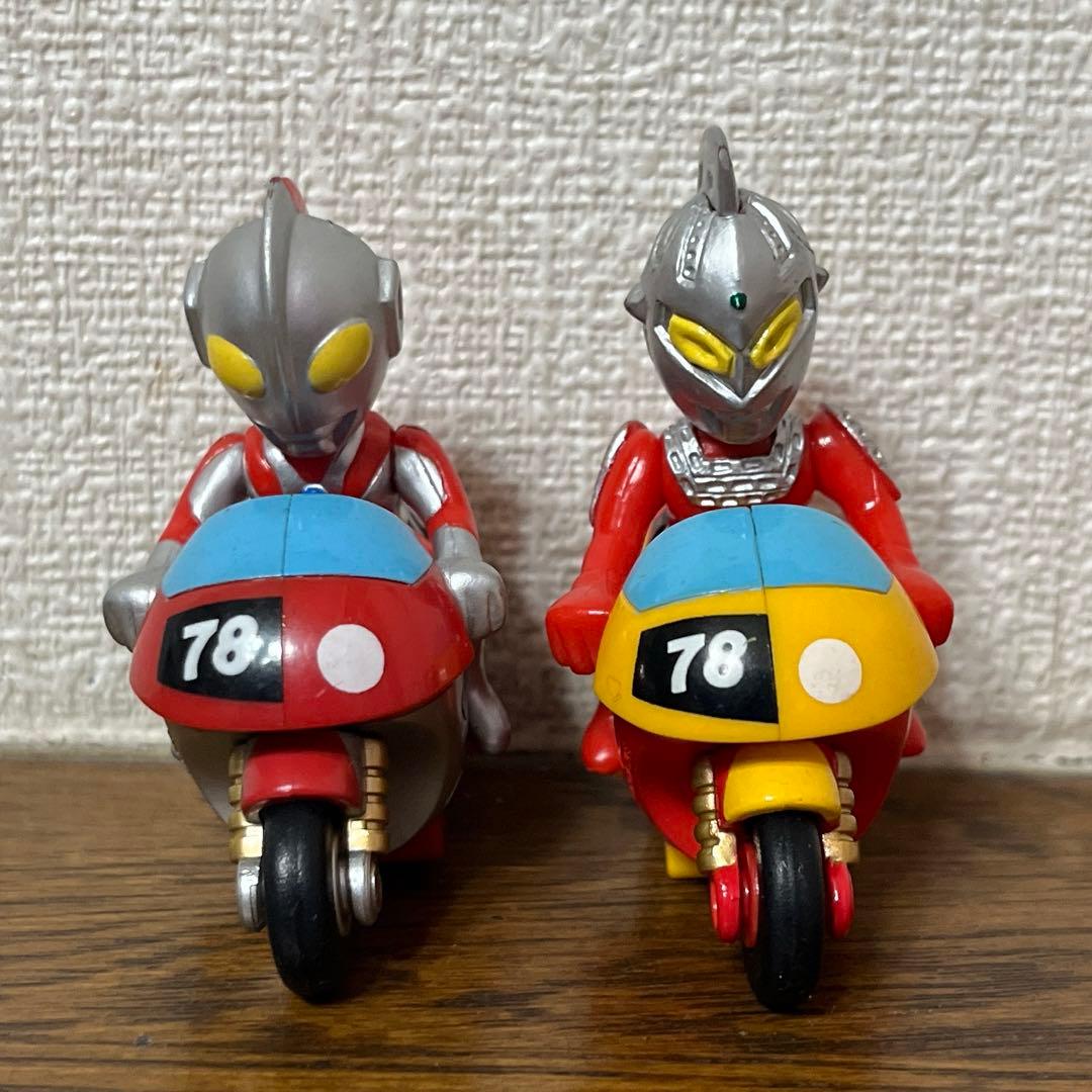 ダッシュウルトラマンバイク】2体セット バイク グッズ レア レトロ