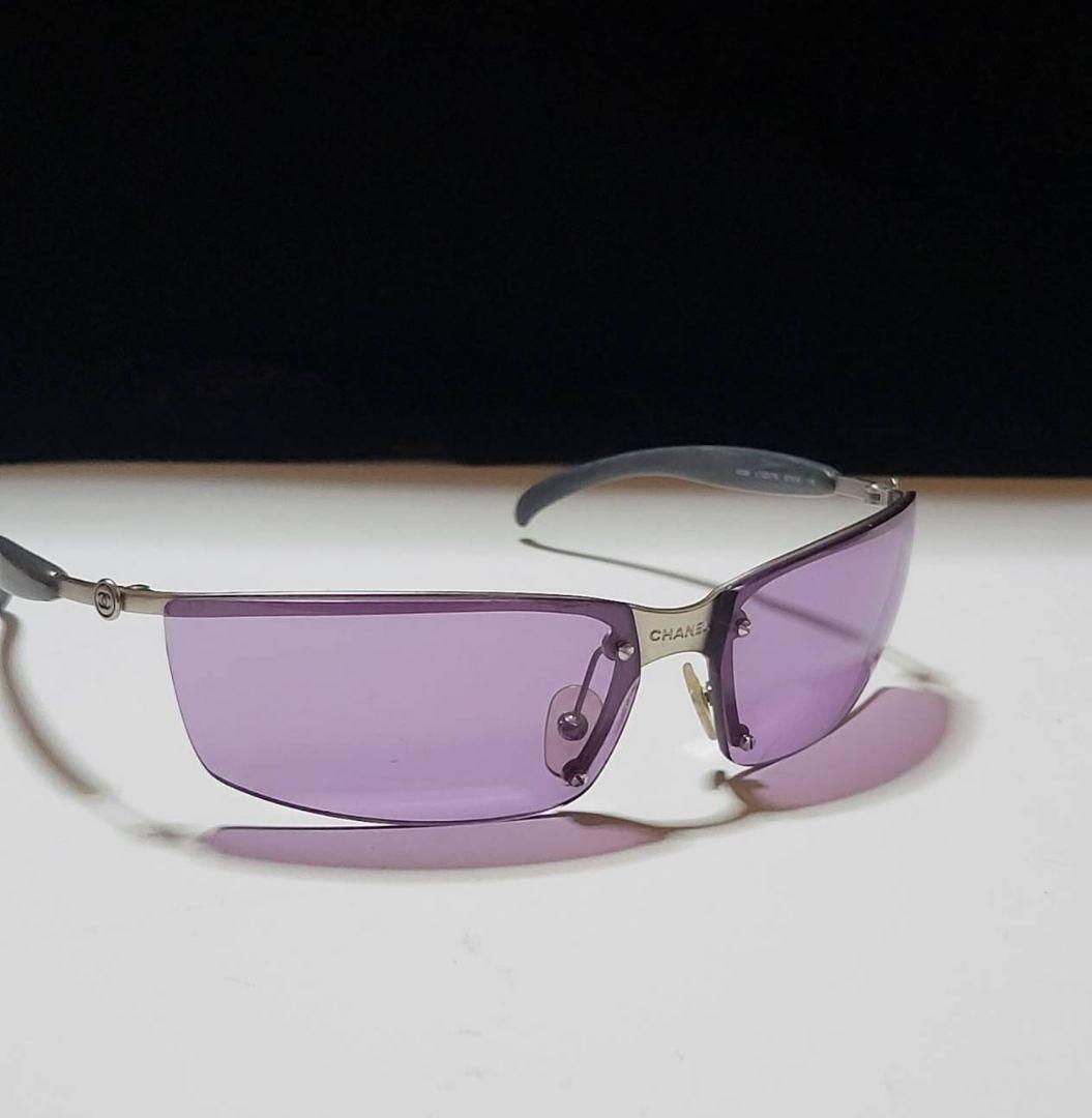 ◆CHANEL　シャネル◆ロゴ付き　サングラス　男女兼用 CHANEL（シャネル） 【爆買】シャネル サングラス スクエア シェイプ