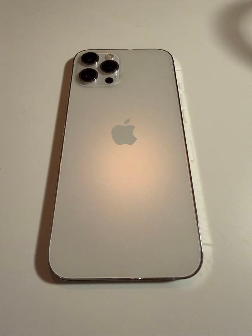 Apple iPhone 12 Pro max シルバー 本体 - メルカリ