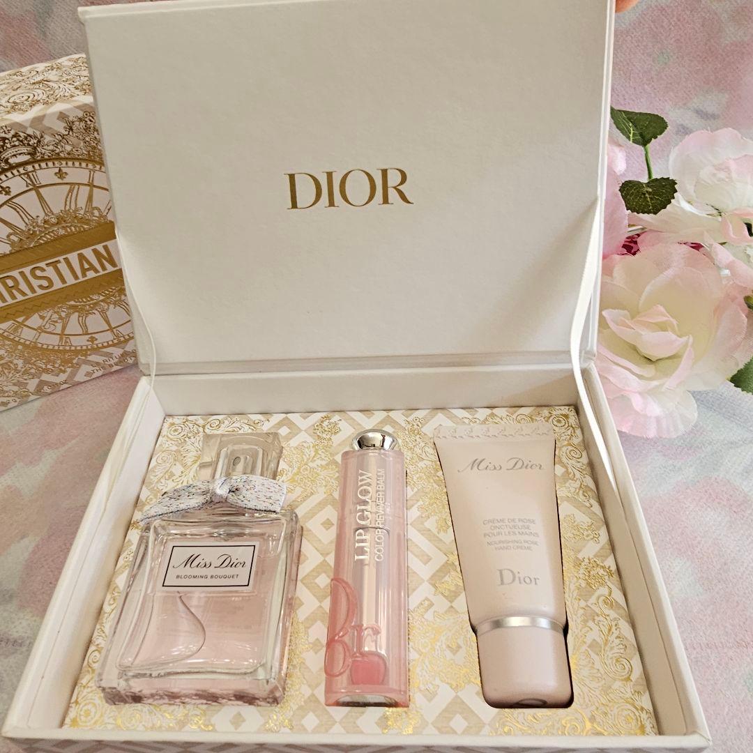 Dior ミスディオール クリスマスコフレ 2024 ブルーミングブーケ