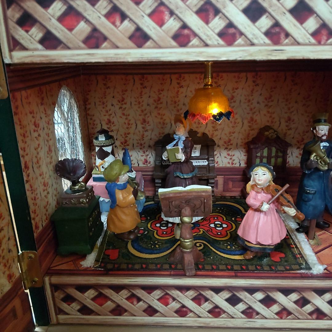 ハウス型オルゴール 新品訳アリ ドールハウス ミニチュア クリスマス