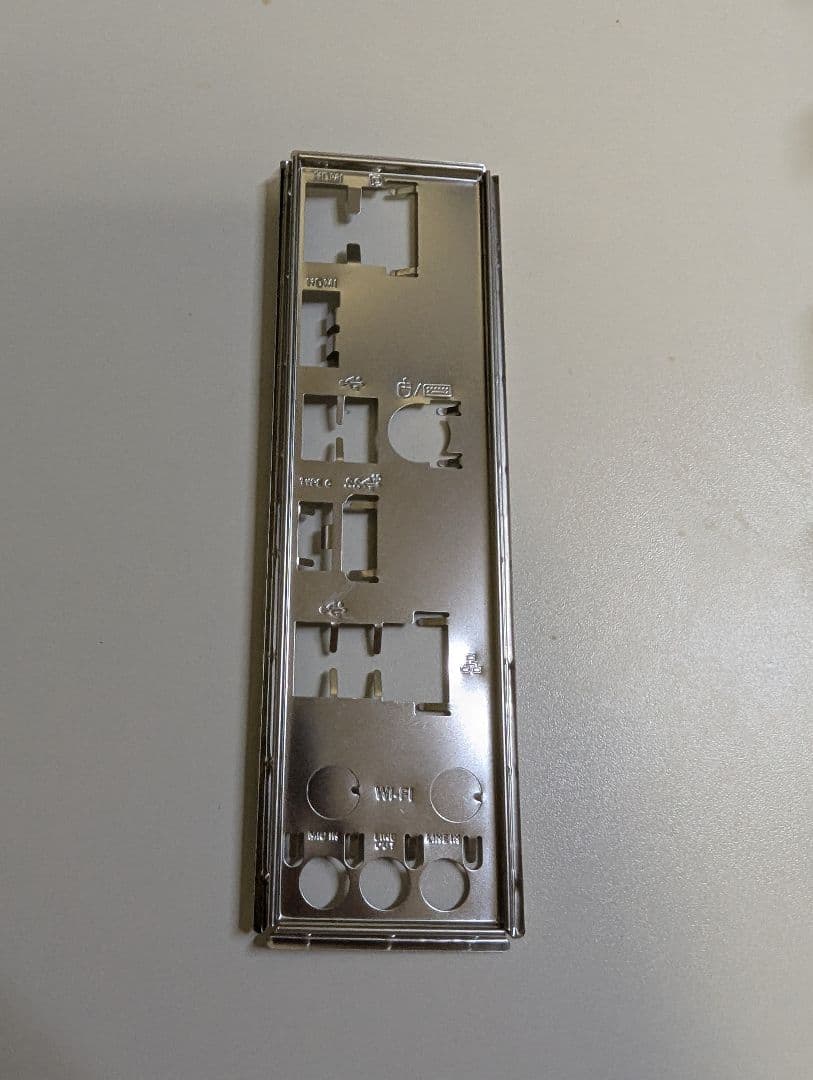 ASUS M560-A（ジャンク品） - メルカリ