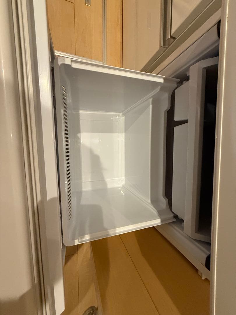 【美品】★2027年まで保障付★2022年★AQR-17M(W)