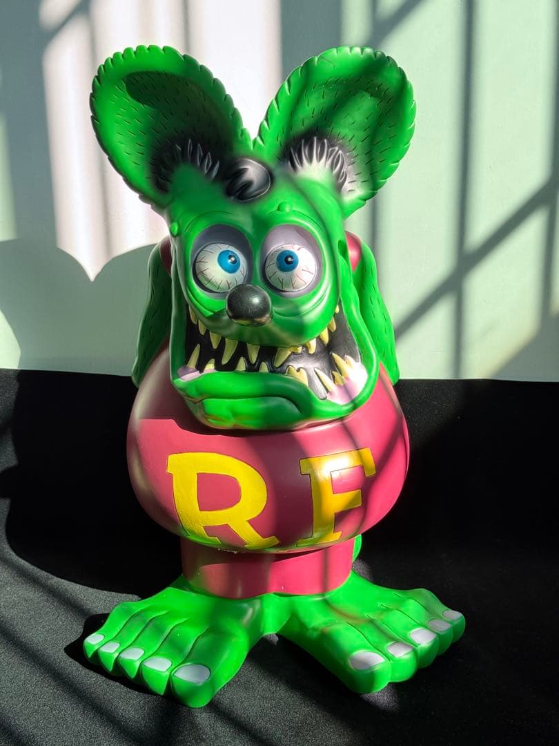 Rat Fink 特大サイズ フィギュア 約60cm 楽天市場】ファンコ ラットフィンク フィギュア 特大 レッド ジャンボ