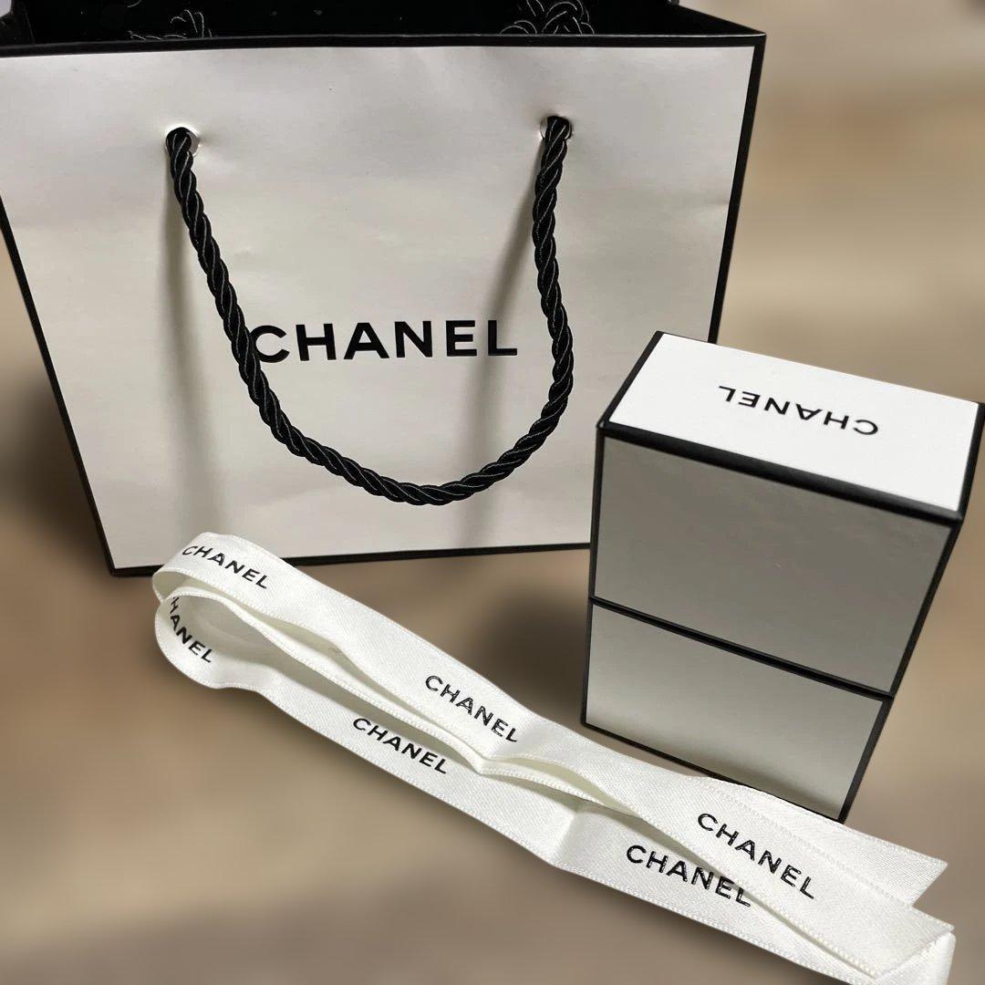 CHANEL 小型ギフトボックスセット 空箱 - メルカリ